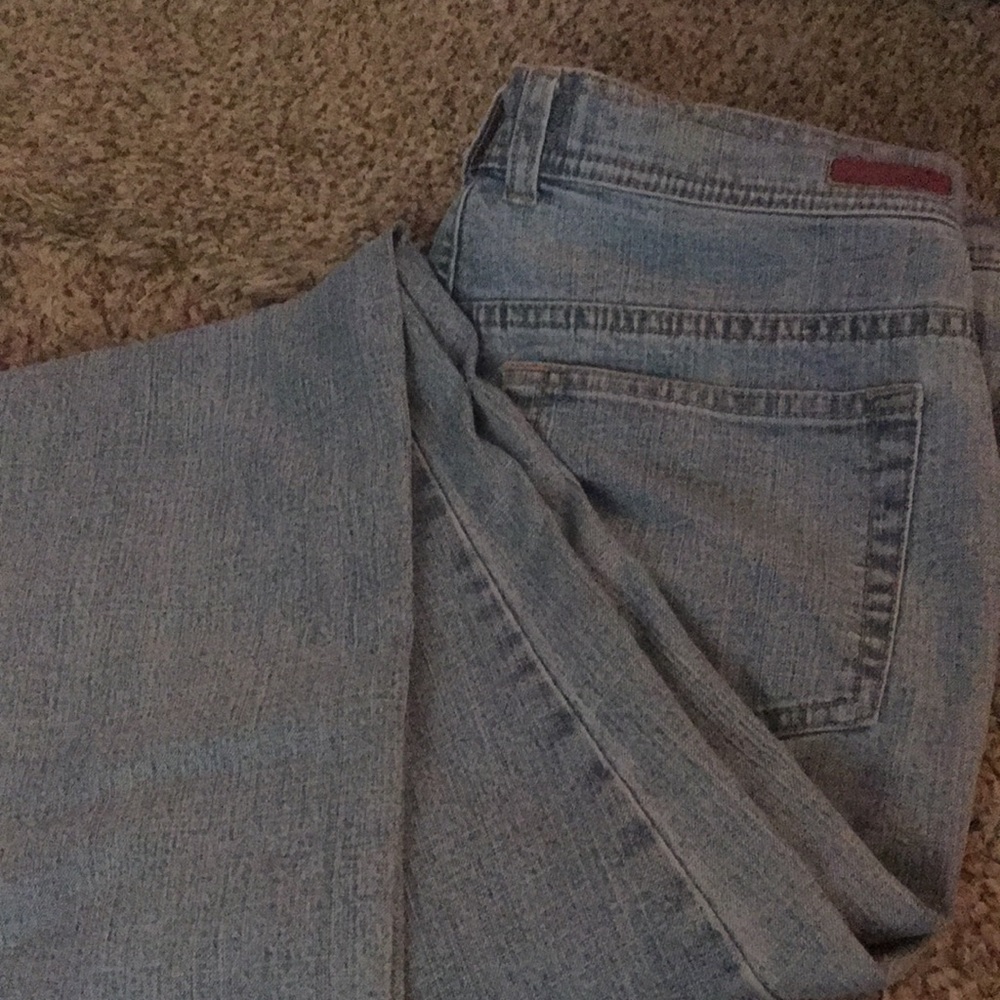 Gloria Vanderbilt jeans